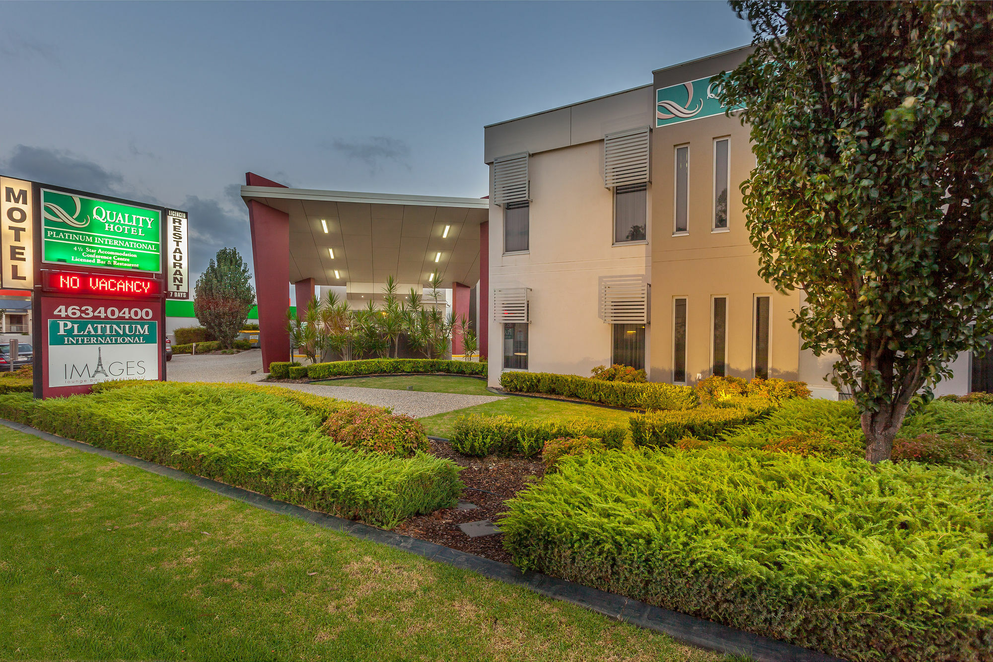 Platinum International Hotel Toowoomba Exterior photo